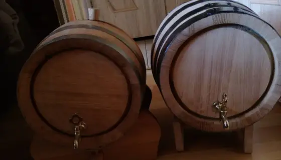 Dojrzewanie w dębie - kiedy beczka naprawdę pomaga